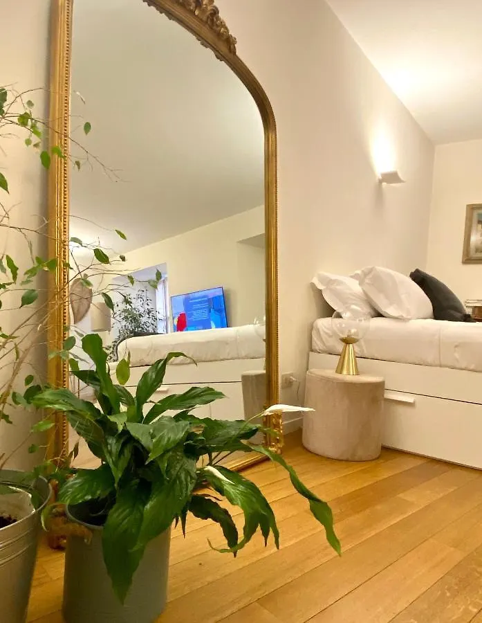 J'Adore Apartment Alla Scala Μιλάνο
